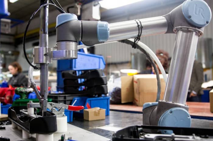 universal robots